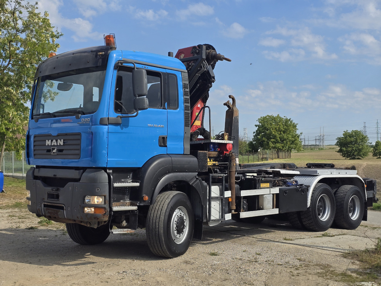 MAN TGA 33.430 6X6 / HMF 1823 K3+REM.CON./ HOOK SYSTEM - Krokbil, Kranbil: bilde 3 MAN TGA 33.430 6X6 / HMF 1823 K3+REM.CON./ HOOK SYSTEM - Krokbil, Kranbil: bilde 3