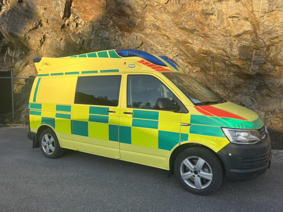 Volkswagen T6 4motions - AMBULANCE / Швидка допомога / Shvydka dopomoha - Ambulanse: bilde 1 Volkswagen T6 4motions - AMBULANCE / Швидка допомога / Shvydka dopomoha - Ambulanse: bilde 1