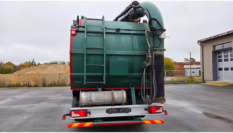 Scania P450 8X4*4 - Vakuum lastebil: bilde 5 Scania P450 8X4*4 - Vakuum lastebil: bilde 5