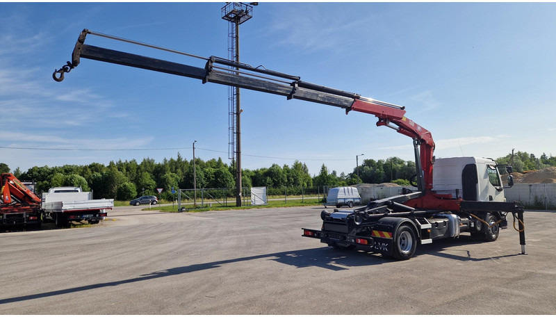 Volvo FL280 4X2 HMF 1560 + platform - Krokbil, Kranbil: bilde 4 Volvo FL280 4X2 HMF 1560 + platform - Krokbil, Kranbil: bilde 4