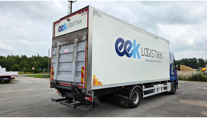 Volvo FM330 4X2 - Skapbil: bilde 3 Volvo FM330 4X2 - Skapbil: bilde 3