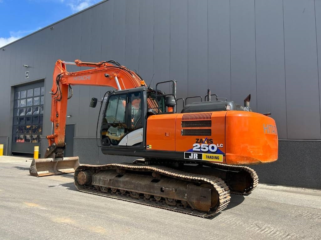 Hitachi ZX 250 LC-6 (GPS Prepared) - Beltegraver: bilde 3 Hitachi ZX 250 LC-6 (GPS Prepared) - Beltegraver: bilde 3