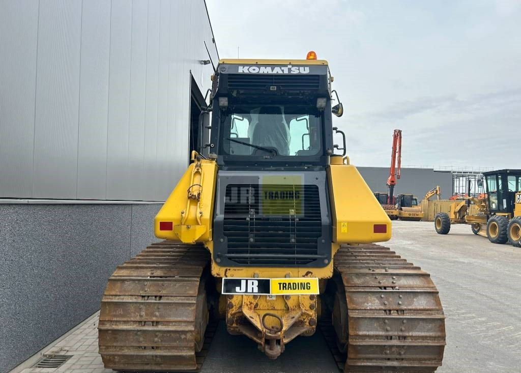 Komatsu D 61 PXI-24 (Topcon intelligent system) - Bulldozer: bilde 4 Komatsu D 61 PXI-24 (Topcon intelligent system) - Bulldozer: bilde 4
