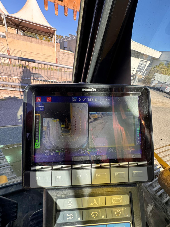 KOMATSU PC210 NLC-11 - Gravemaskin: bilde 3 KOMATSU PC210 NLC-11 - Gravemaskin: bilde 3