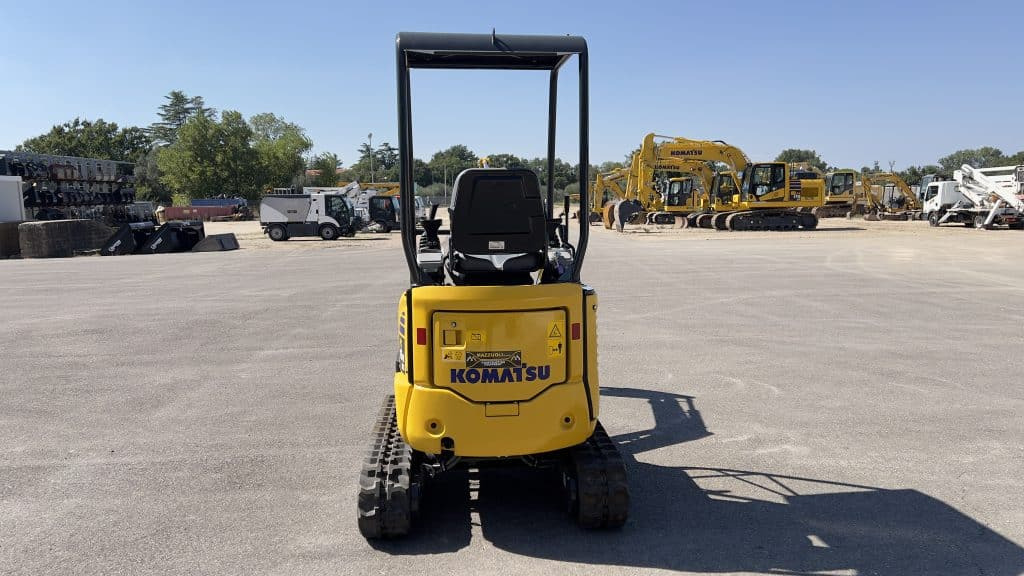 Komatsu PC16 R-3 HS - Minigraver: bilde 4 Komatsu PC16 R-3 HS - Minigraver: bilde 4