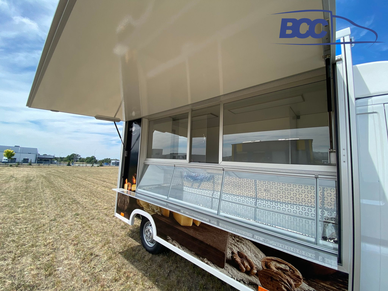 BCC POLSKA - FOOD TRUCK - SAMOCHÓD DO SPRZEDAŻY SERÓW, FOOD TRUCK Z NABIAŁEM, AUTO SKLEP - PEUGEOT BOXER - Matbil: bilde 5 BCC POLSKA - FOOD TRUCK - SAMOCHÓD DO SPRZEDAŻY SERÓW, FOOD TRUCK Z NABIAŁEM, AUTO SKLEP - PEUGEOT BOXER - Matbil: bilde 5