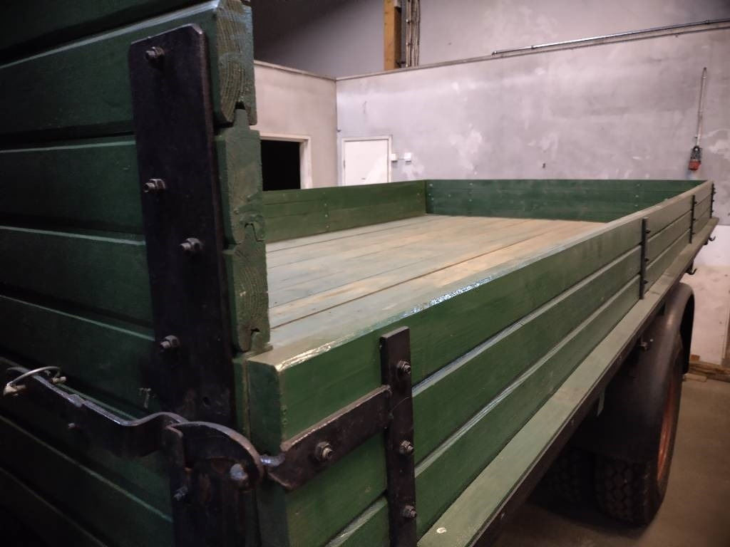 Mercedes-Benz 4x4 Kippilava,museo rekisterissä - Tippbil: bilde 3 Mercedes-Benz 4x4 Kippilava,museo rekisterissä - Tippbil: bilde 3