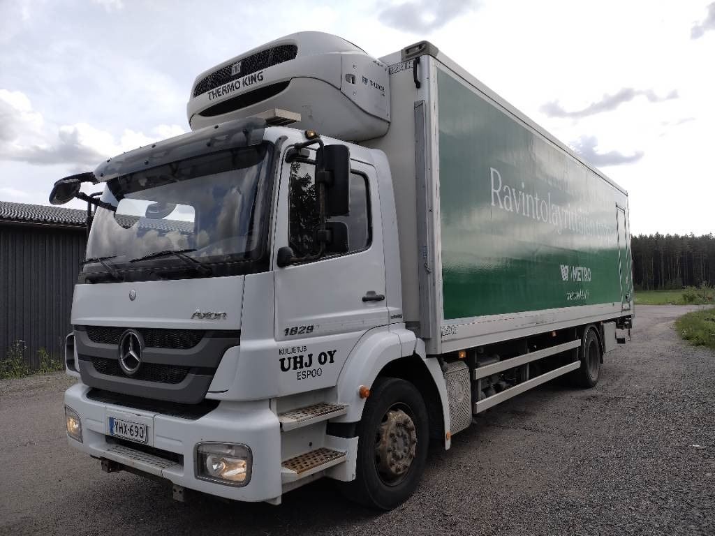 Mercedes-Benz Axor 1829 thermo king kone, 8,35m kori - Lastebil med kjøl: bilde 2 Mercedes-Benz Axor 1829 thermo king kone, 8,35m kori - Lastebil med kjøl: bilde 2