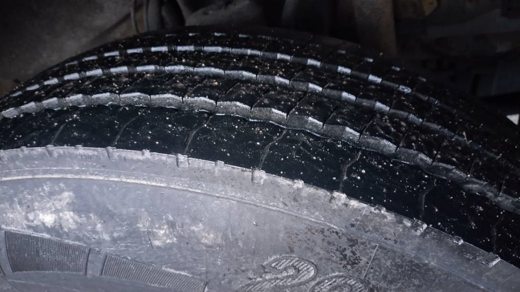 Scania P94 kokosivuaukeva kori+pl-nostin - Skapbil: bilde 3 Scania P94 kokosivuaukeva kori+pl-nostin - Skapbil: bilde 3