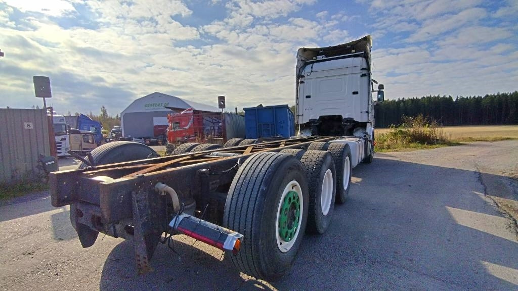 Scania R500 8x4 ilmajousi alusta  - Chassis lastebil: bilde 3 Scania R500 8x4 ilmajousi alusta  - Chassis lastebil: bilde 3