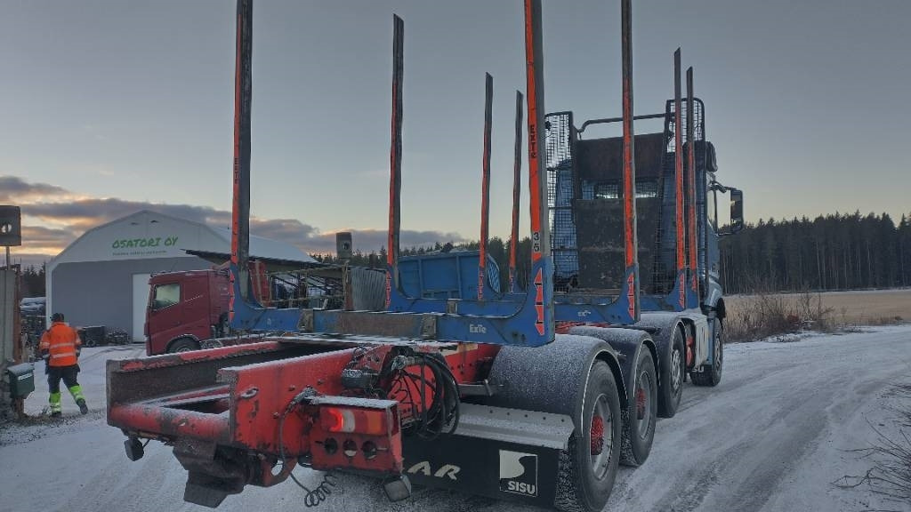 Sisu 625 Polar puuauto, Fuller , SIISTI AUTO - Tømmerbil: bilde 4 Sisu 625 Polar puuauto, Fuller , SIISTI AUTO - Tømmerbil: bilde 4