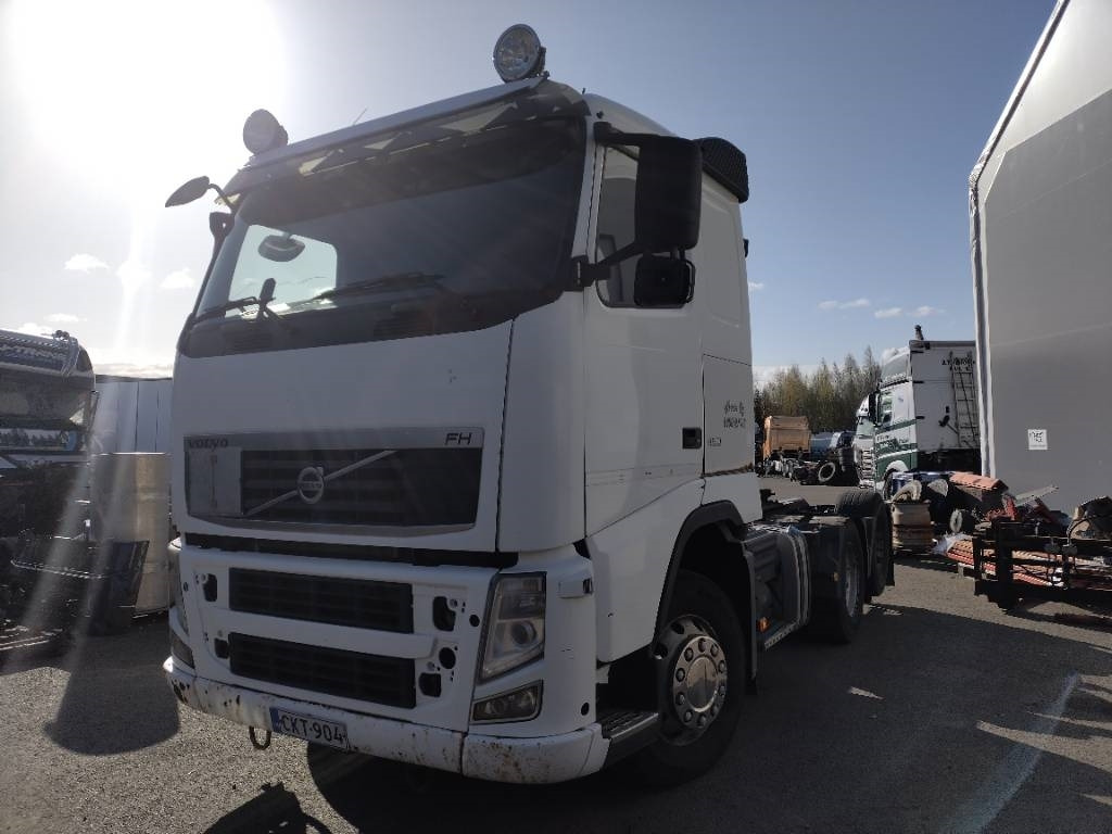 Volvo FH460 6x2 veturi kääntyvä teli - Trekkvogn: bilde 2 Volvo FH460 6x2 veturi kääntyvä teli - Trekkvogn: bilde 2