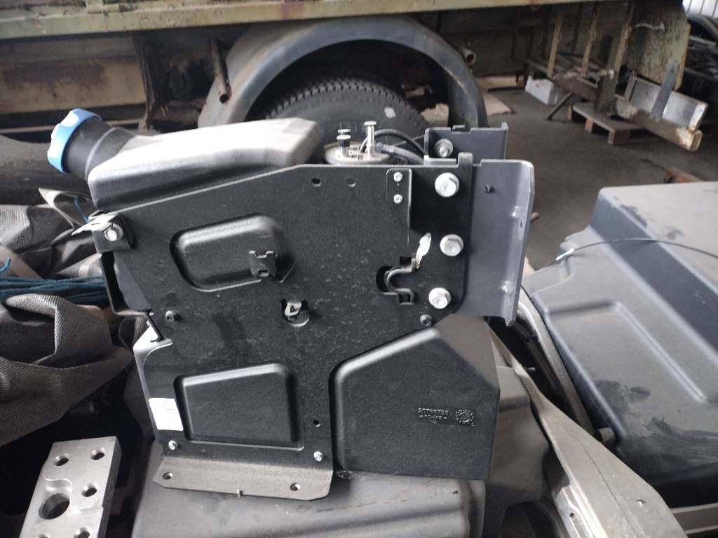 Volvo Adblue säiliö FL - Ramme/ Chassis for Lastebil: bilde 4 Volvo Adblue säiliö FL - Ramme/ Chassis for Lastebil: bilde 4