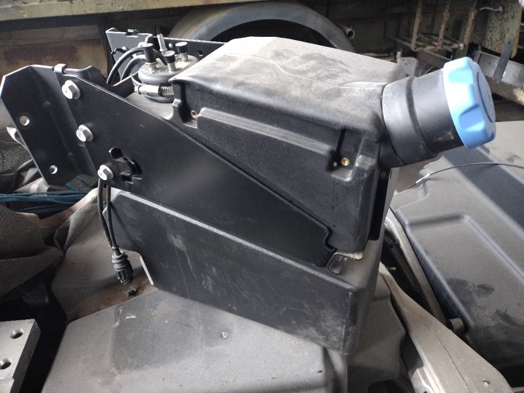 Volvo Adblue säiliö FL - Ramme/ Chassis for Lastebil: bilde 1 Volvo Adblue säiliö FL - Ramme/ Chassis for Lastebil: bilde 1