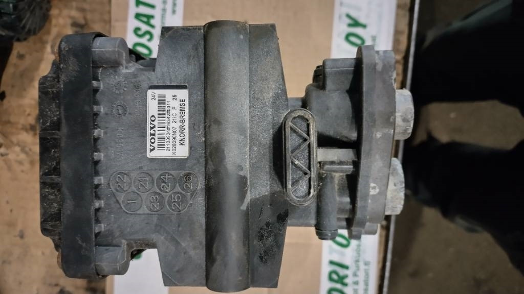 Volvo ELC venttiililohko FH4 - Ramme/ Chassis for Lastebil: bilde 3 Volvo ELC venttiililohko FH4 - Ramme/ Chassis for Lastebil: bilde 3