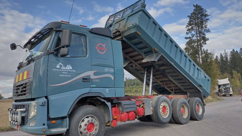 Volvo FH13 8x4 autom.kasettilava - Tippbil: bilde 3 Volvo FH13 8x4 autom.kasettilava - Tippbil: bilde 3