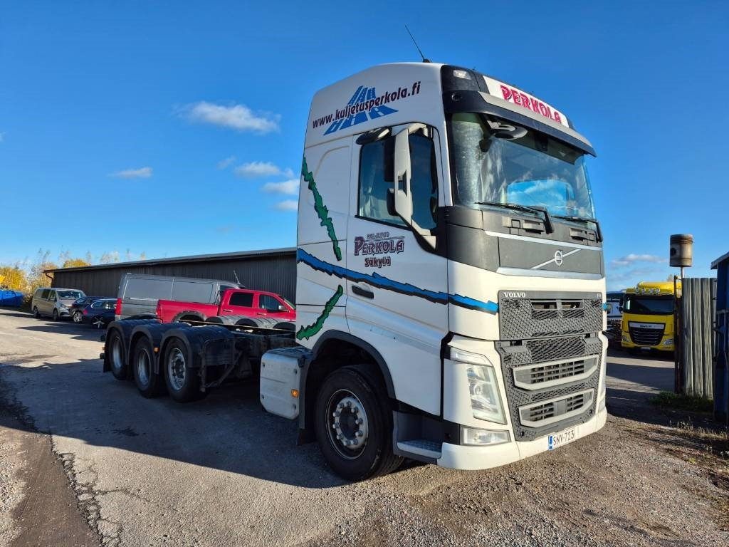 Volvo FH500 8x2 alusta - Chassis lastebil: bilde 2 Volvo FH500 8x2 alusta - Chassis lastebil: bilde 2