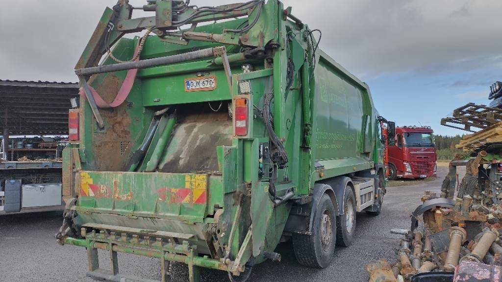 Volvo FM330 6x2 Norba pakkaaja,molokki nostin, manuaali - Søppelbil: bilde 4 Volvo FM330 6x2 Norba pakkaaja,molokki nostin, manuaali - Søppelbil: bilde 4