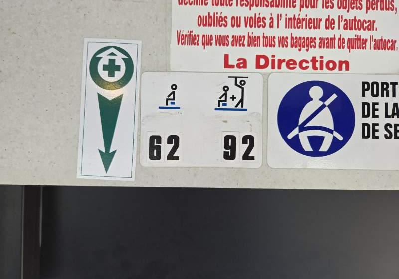 Irisbus AXER / SPROWADZONY/ 62 MIEJSCA + 30 STOJĄCYCH - Forstadsbus: bilde 2 Irisbus AXER / SPROWADZONY/ 62 MIEJSCA + 30 STOJĄCYCH - Forstadsbus: bilde 2