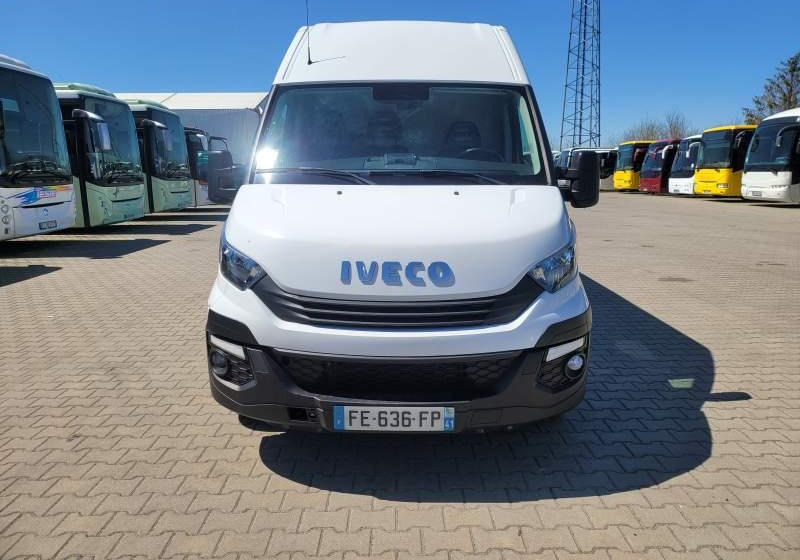 Iveco DAILY 35-140 / SPROWADZONY Z FRANCJI / TEMPOMAT - Kassebil: bilde 3 Iveco DAILY 35-140 / SPROWADZONY Z FRANCJI / TEMPOMAT - Kassebil: bilde 3