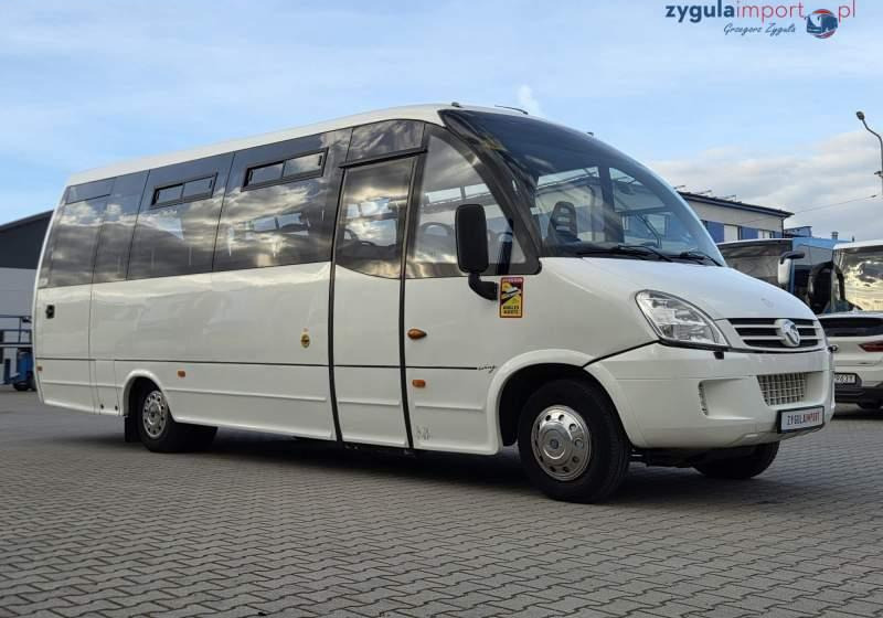 Iveco WING2 / SPROWADZONE / 34 MIEJSCA/ MANUAL - Minibuss, Persontransport: bilde 1 Iveco WING2 / SPROWADZONE / 34 MIEJSCA/ MANUAL - Minibuss, Persontransport: bilde 1