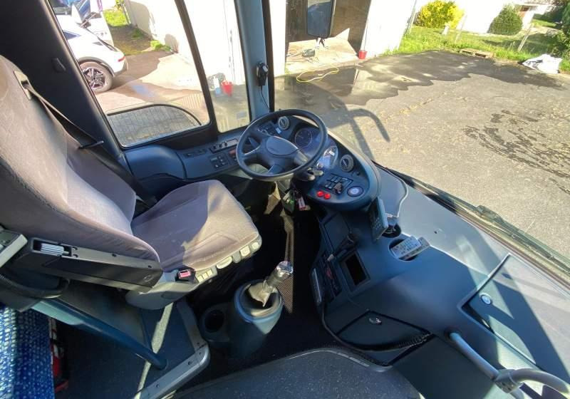 Neoplan TRENDLINER / SPROWADZONY / KLIMATYZACJA/ MANUAL - Forstadsbus: bilde 4 Neoplan TRENDLINER / SPROWADZONY / KLIMATYZACJA/ MANUAL - Forstadsbus: bilde 4