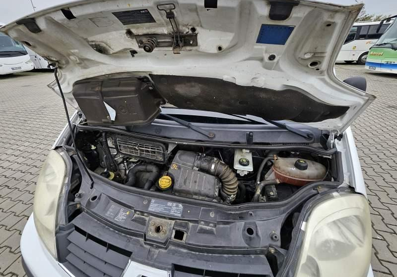 Renault TRAFIC 2.0 DCI 90 COMBI L2H1 / SPROWADZONY - Minibuss, Persontransport: bilde 3 Renault TRAFIC 2.0 DCI 90 COMBI L2H1 / SPROWADZONY - Minibuss, Persontransport: bilde 3