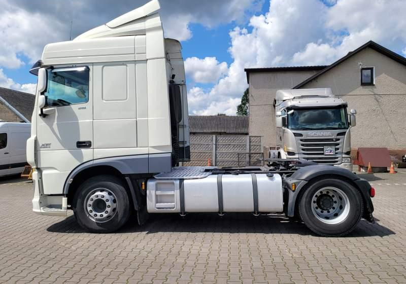 DAF XF510 SPACE CAB / SPROWADZONY / MANUAL / RETARDER - Trekkvogn: bilde 5 DAF XF510 SPACE CAB / SPROWADZONY / MANUAL / RETARDER - Trekkvogn: bilde 5