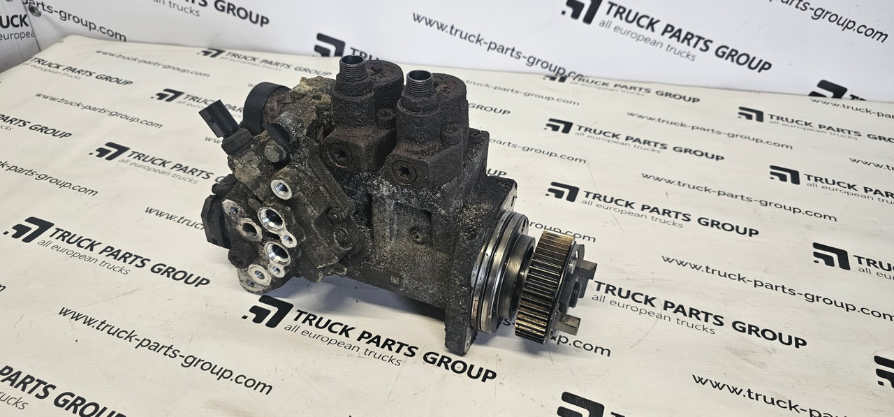 Mercedes Benz Actros MP4, high pressure fuel pump, EURO 6, EURO 5, OM471, OM470, 4700901550, 4700902150, BOSCH 0445020236, 4700900050, 4700900750, 4700900850, 0445020236, 0445020260, 4710900850, 47107 - Drivstoffpumpe for Lastebil: bilde 1 Mercedes Benz Actros MP4, high pressure fuel pump, EURO 6, EURO 5, OM471, OM470, 4700901550, 4700902150, BOSCH 0445020236, 4700900050, 4700900750, 4700900850, 0445020236, 0445020260, 4710900850, 47107 - Drivstoffpumpe for Lastebil: bilde 1