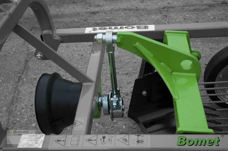 BOMET Z655/1 Kartoffelroder Roder Kartoffel Schwingsiebroder NEU - Potethøster: bilde 5 BOMET Z655/1 Kartoffelroder Roder Kartoffel Schwingsiebroder NEU - Potethøster: bilde 5