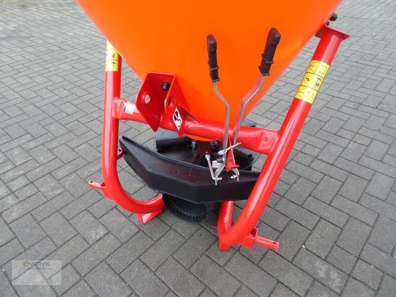 Dexwal Salzstreuer Düngerstreuer Streuer Trichterstreuer 500 Liter - Sandstrøer: bilde 2 Dexwal Salzstreuer Düngerstreuer Streuer Trichterstreuer 500 Liter - Sandstrøer: bilde 2