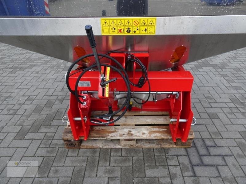 Vemac Zweischeibenstreuer 2000KG Streuer Winterdienst Traktor NEU - Gjødselspreder: bilde 5 Vemac Zweischeibenstreuer 2000KG Streuer Winterdienst Traktor NEU - Gjødselspreder: bilde 5
