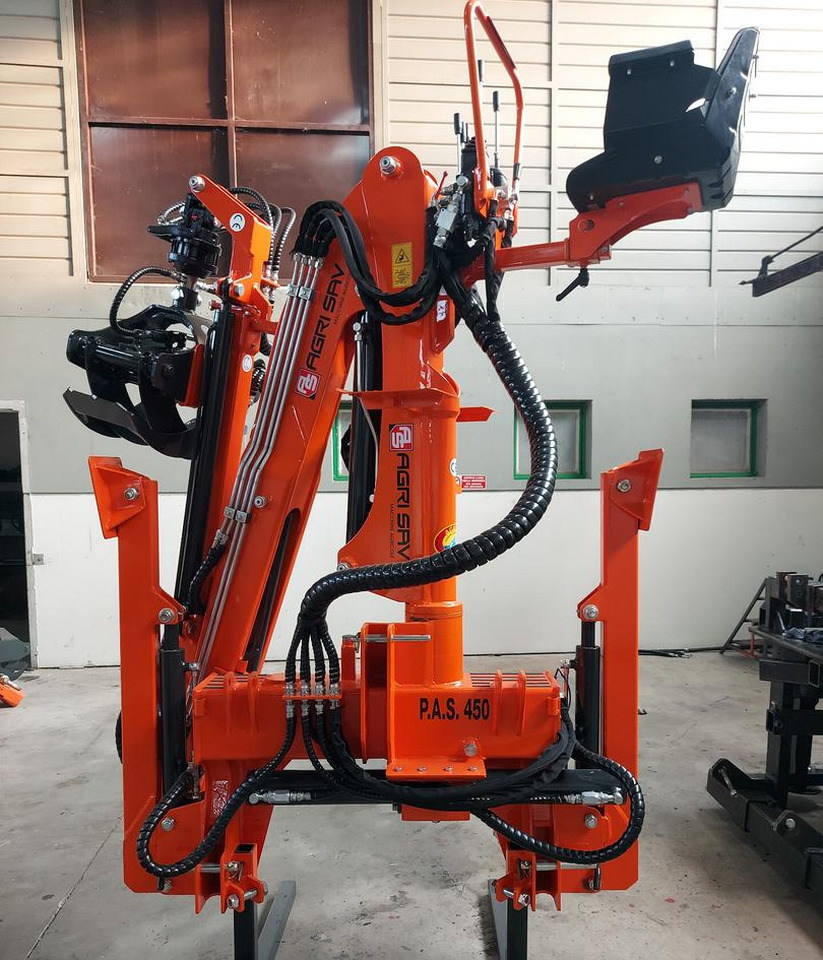 GRU - CARICATORE FORESTALE PAS 450 - Lastebilkran for Skogsmaskin: bilde 2 GRU - CARICATORE FORESTALE PAS 450 - Lastebilkran for Skogsmaskin: bilde 2