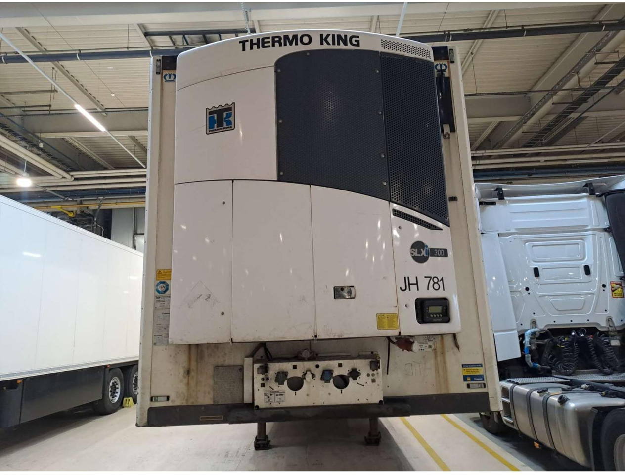2018 Krone SDR Double Deck Cool Liner FP45 ThermoKing SLXi 300 Lifting Axle - Kjølesemi: bilde 1 2018 Krone SDR Double Deck Cool Liner FP45 ThermoKing SLXi 300 Lifting Axle - Kjølesemi: bilde 1