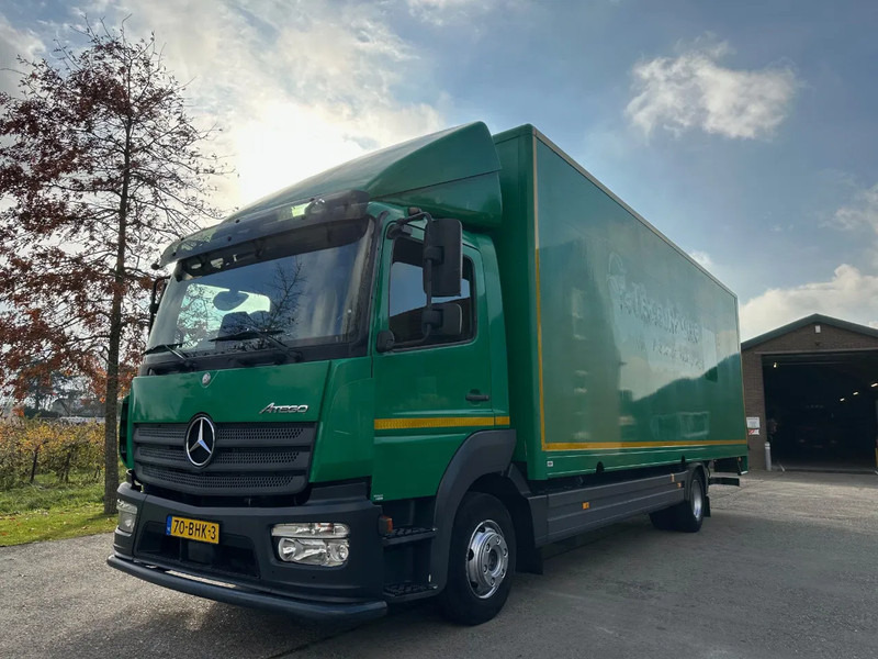 Mercedes-Benz Atego 1018 / NL TRUCK / EURO 6 / AIRCO / BOX+LIFT+SIDE DOOR / AUTOMATIC - Skapbil: bilde 1 Mercedes-Benz Atego 1018 / NL TRUCK / EURO 6 / AIRCO / BOX+LIFT+SIDE DOOR / AUTOMATIC - Skapbil: bilde 1