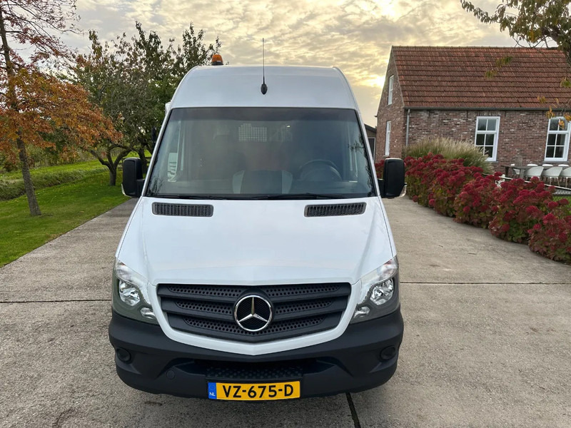 Mercedes-Benz Sprinter 313 CDI / L2H2 / AUTOMAAT / NL BUS / 130 PK / 2-ZITS / CC / AIRCO / CAMERA - Kassebil: bilde 2 Mercedes-Benz Sprinter 313 CDI / L2H2 / AUTOMAAT / NL BUS / 130 PK / 2-ZITS / CC / AIRCO / CAMERA - Kassebil: bilde 2
