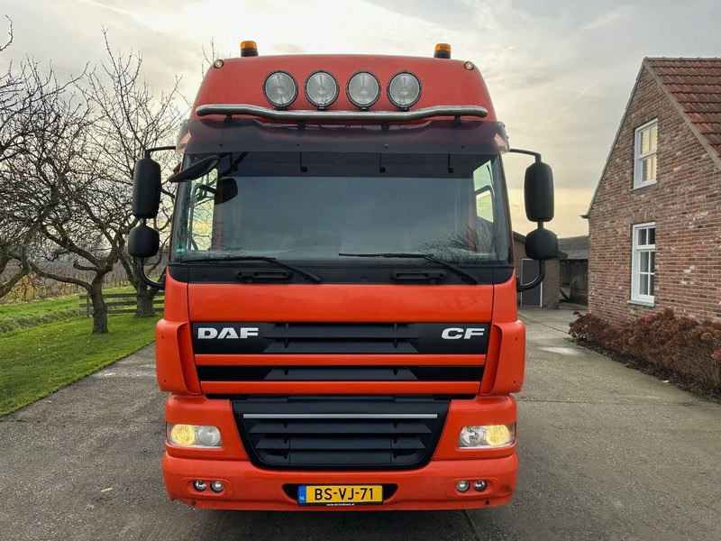 DAF CF 85.360 / EURO5 / NL TRUCK / 4X2 / NEW TACHO / SPACECAB / AIRCO / AUTOMATIC - Trekkvogn: bilde 2 DAF CF 85.360 / EURO5 / NL TRUCK / 4X2 / NEW TACHO / SPACECAB / AIRCO / AUTOMATIC - Trekkvogn: bilde 2