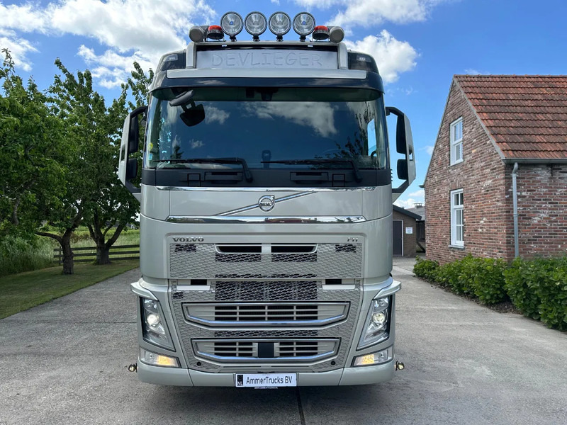 Volvo FH 460 / GLOBETROTTER / EURO 6 / I-Shift / HYDRAULIC / FULL AIR / NEW TACHO - Trekkvogn: bilde 2 Volvo FH 460 / GLOBETROTTER / EURO 6 / I-Shift / HYDRAULIC / FULL AIR / NEW TACHO - Trekkvogn: bilde 2
