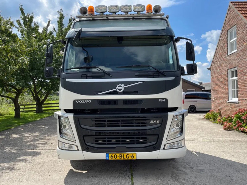 Volvo FM 460 EURO 6 / TOP!! / NL TRUCK / GLOBETROTTER / SAFETY SYSTEMS - Trekkvogn: bilde 2 Volvo FM 460 EURO 6 / TOP!! / NL TRUCK / GLOBETROTTER / SAFETY SYSTEMS - Trekkvogn: bilde 2