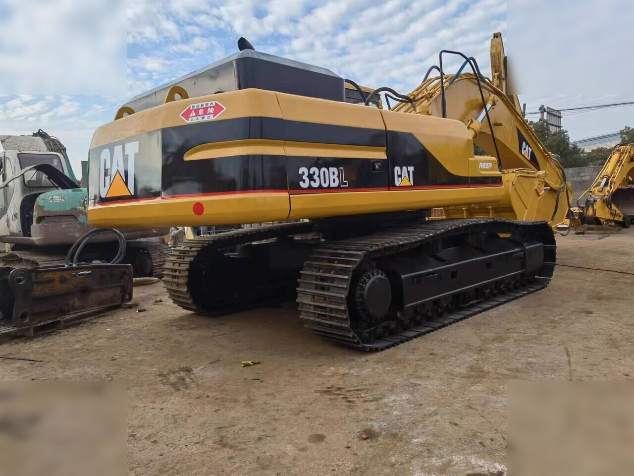 CATERPILLAR 330BL - Beltegraver: bilde 1 CATERPILLAR 330BL - Beltegraver: bilde 1