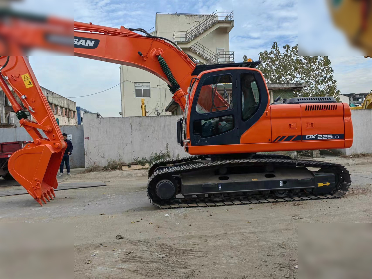 DOOSAN DX225 LC - Beltegraver: bilde 2 DOOSAN DX225 LC - Beltegraver: bilde 2