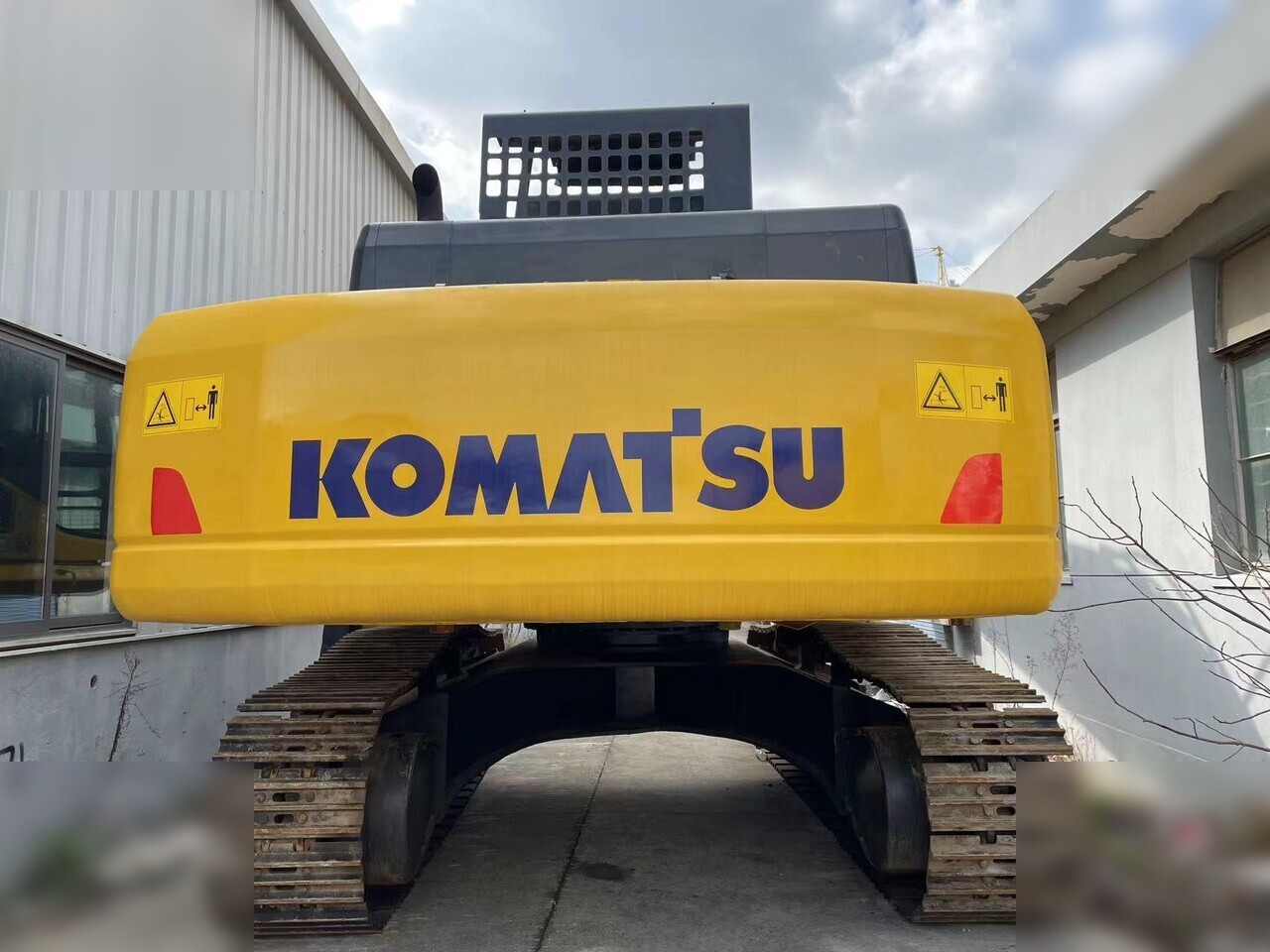 KOMATSU PC400-8 - Beltegraver: bilde 2 KOMATSU PC400-8 - Beltegraver: bilde 2