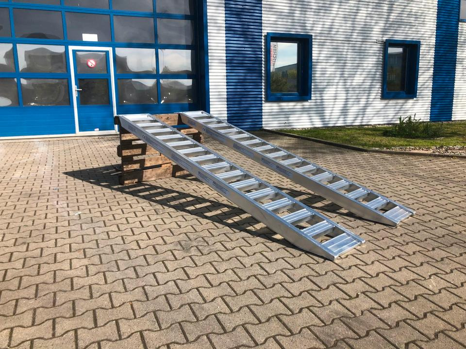 Alurampen Satz 3,50m 4000KG Minibagger Minilader Quad Auffahrrampe *INKL.19% MWST* - Lasterampe: bilde 3 Alurampen Satz 3,50m 4000KG Minibagger Minilader Quad Auffahrrampe *INKL.19% MWST* - Lasterampe: bilde 3