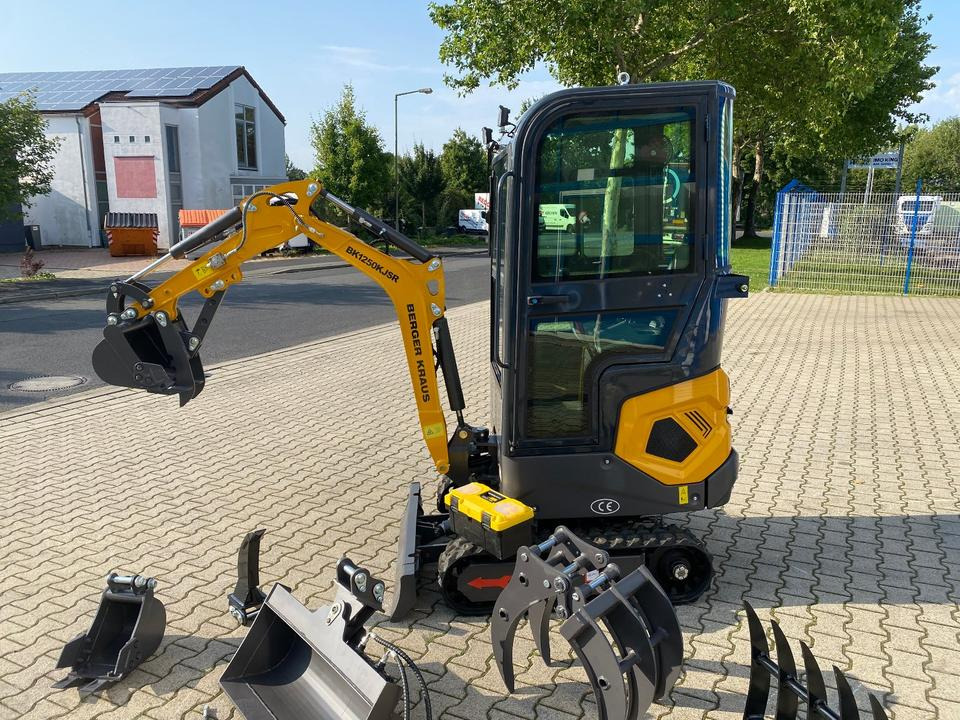 Minibagger BK1250KJSR inkl. großem Zubehörpaket *INKL.19% MWST*BERGER KRAUS*KUBOTA* VERSTELLFAHRWERK*SOFORT!* - Minigraver: bilde 4 Minibagger BK1250KJSR inkl. großem Zubehörpaket *INKL.19% MWST*BERGER KRAUS*KUBOTA* VERSTELLFAHRWERK*SOFORT!* - Minigraver: bilde 4