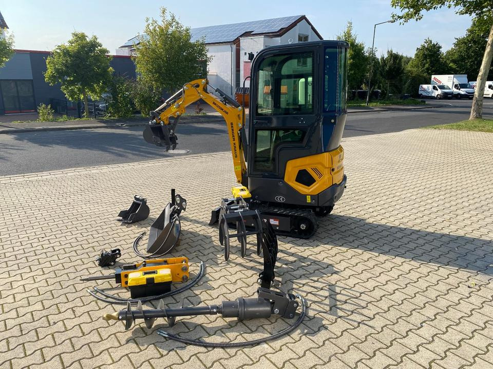 Minibagger BK1250KJSR inkl. großem Zubehörpaket *INKL.19% MWST*BERGER KRAUS*KUBOTA* VERSTELLFAHRWERK*SOFORT!* - Minigraver: bilde 5 Minibagger BK1250KJSR inkl. großem Zubehörpaket *INKL.19% MWST*BERGER KRAUS*KUBOTA* VERSTELLFAHRWERK*SOFORT!* - Minigraver: bilde 5