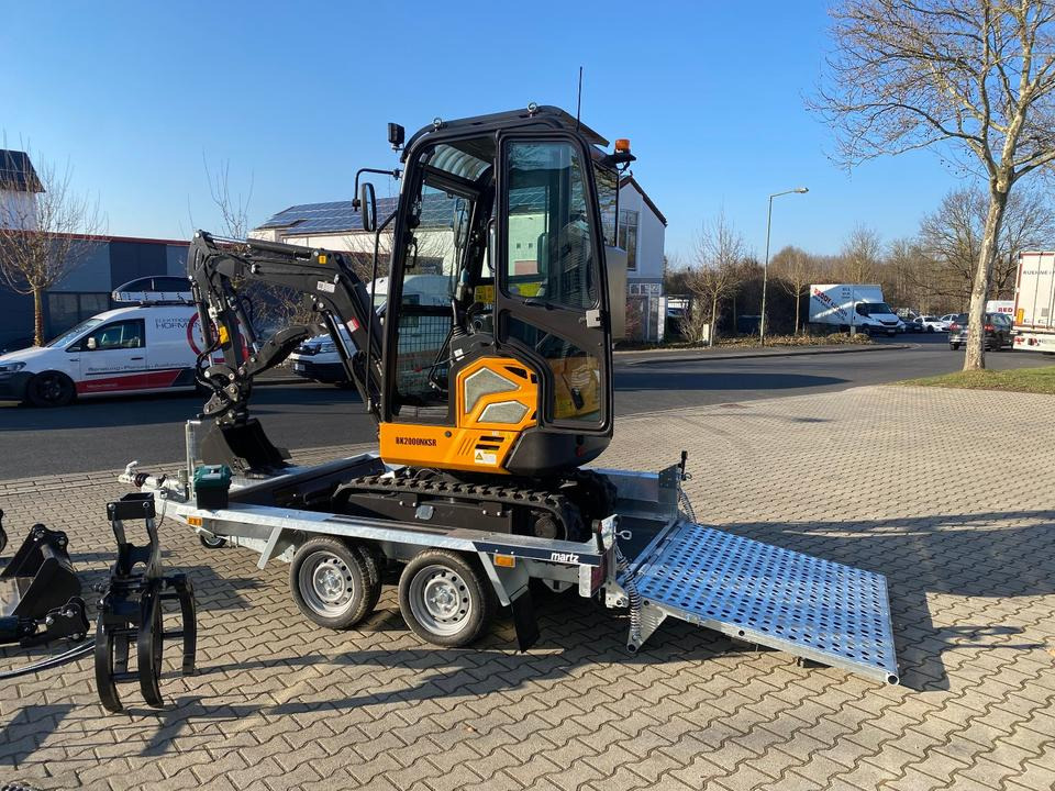 Minibagger BK2000NKSR + Tieflader + Zubehör *INKL.19% MWST*BERGER KRAUS*KUBOTA* KLIMA*SCHWENKARM*VERSTELLFAHRWERK* - Minigraver: bilde 5 Minibagger BK2000NKSR + Tieflader + Zubehör *INKL.19% MWST*BERGER KRAUS*KUBOTA* KLIMA*SCHWENKARM*VERSTELLFAHRWERK* - Minigraver: bilde 5