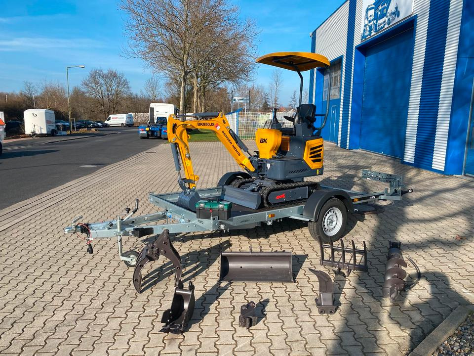 Minibagger BK950JS + Anhänger + Zubehör *INKL.19% MWST*BERGER KRAUS*JOYSTICK*SOFORT!* - Minigraver, Tilhenger: bilde 1 Minibagger BK950JS + Anhänger + Zubehör *INKL.19% MWST*BERGER KRAUS*JOYSTICK*SOFORT!* - Minigraver, Tilhenger: bilde 1