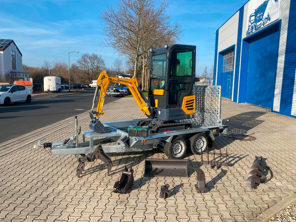 Minibagger BK950KS + Tieflader + Zubehör *INKL.19% MWST*BERGER KRAUS*KABINE*SOFORT!* - Minigraver: bilde 1 Minibagger BK950KS + Tieflader + Zubehör *INKL.19% MWST*BERGER KRAUS*KABINE*SOFORT!* - Minigraver: bilde 1