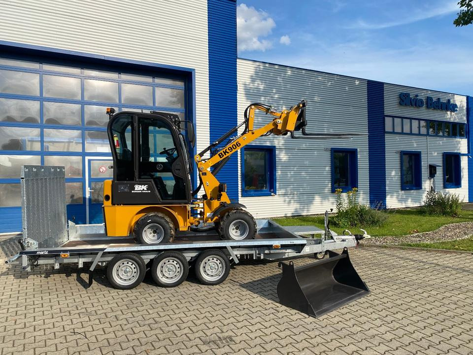 Radlader/Hoflader BK906 Kabine inkl. Tieflader und Gabel/Schaufelpaket *INKL.19% MWST*BERGER KRAUS*PERKINS*SOFORT!* - Minilaster, Tilhenger: bilde 1 Radlader/Hoflader BK906 Kabine inkl. Tieflader und Gabel/Schaufelpaket *INKL.19% MWST*BERGER KRAUS*PERKINS*SOFORT!* - Minilaster, Tilhenger: bilde 1