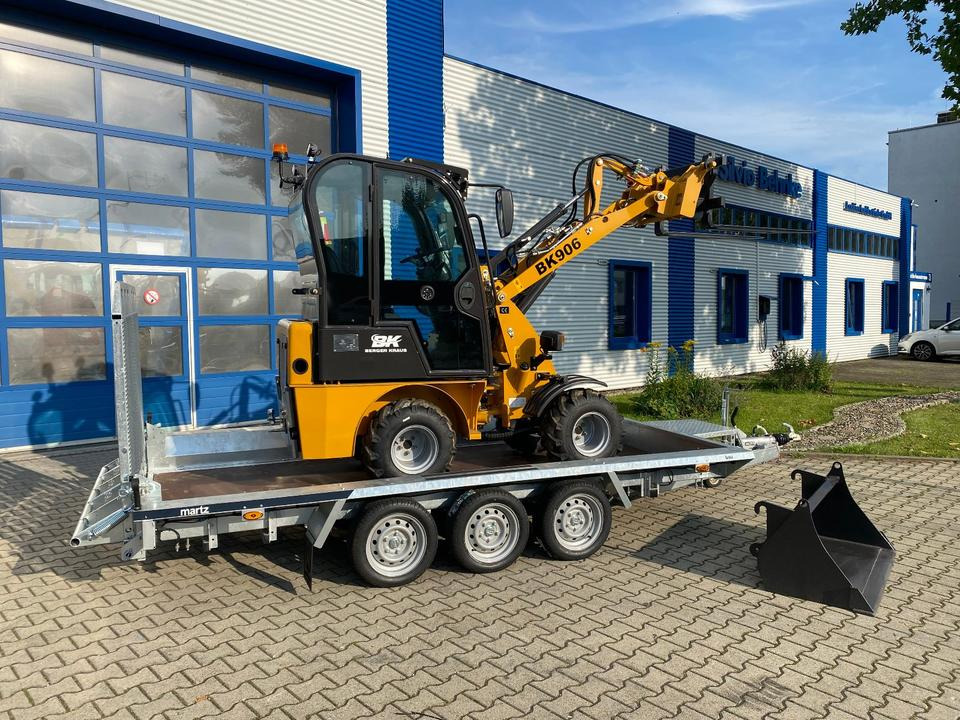 Radlader/Hoflader BK906 Kabine inkl. Tieflader und Gabel/Schaufelpaket *INKL.19% MWST*BERGER KRAUS*PERKINS*SOFORT!* - Minilaster, Tilhenger: bilde 5 Radlader/Hoflader BK906 Kabine inkl. Tieflader und Gabel/Schaufelpaket *INKL.19% MWST*BERGER KRAUS*PERKINS*SOFORT!* - Minilaster, Tilhenger: bilde 5